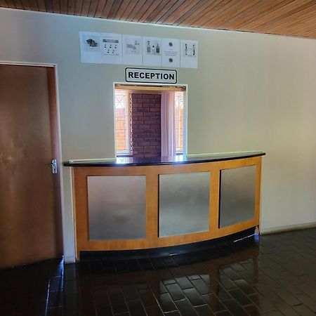 Emangunini Guest House リチャーズ・ベイ エクステリア 写真