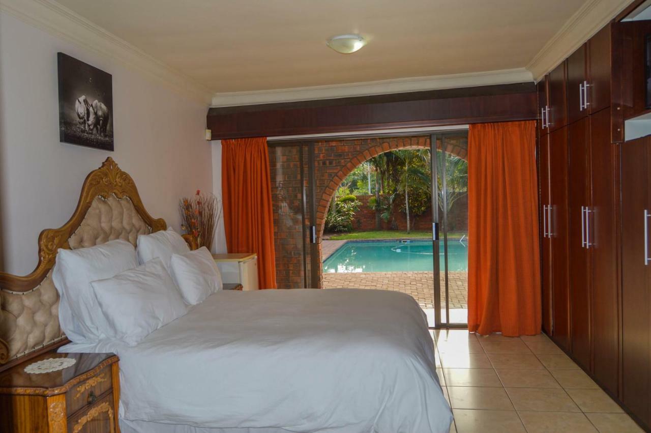 Emangunini Guest House リチャーズ・ベイ エクステリア 写真