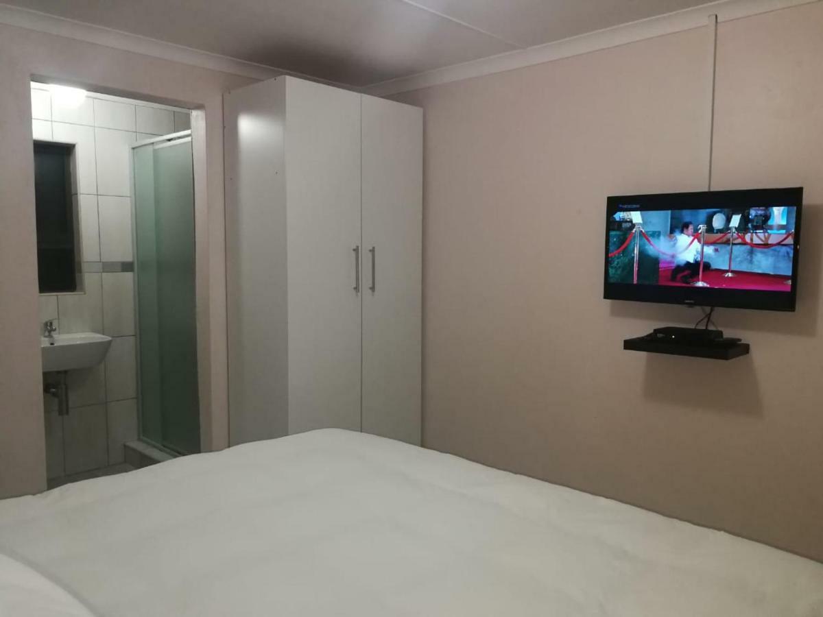Emangunini Guest House リチャーズ・ベイ エクステリア 写真